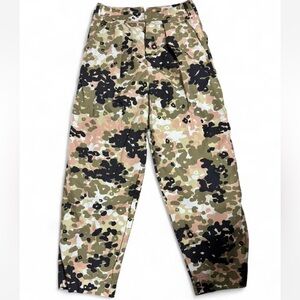 Women’s Y2k camo pants